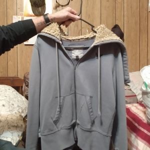 American Eagle zip up hoodie